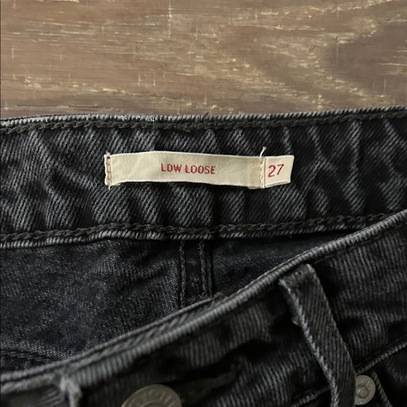 Levi’s Low Loose Black Jeans - Picture 2 of 8